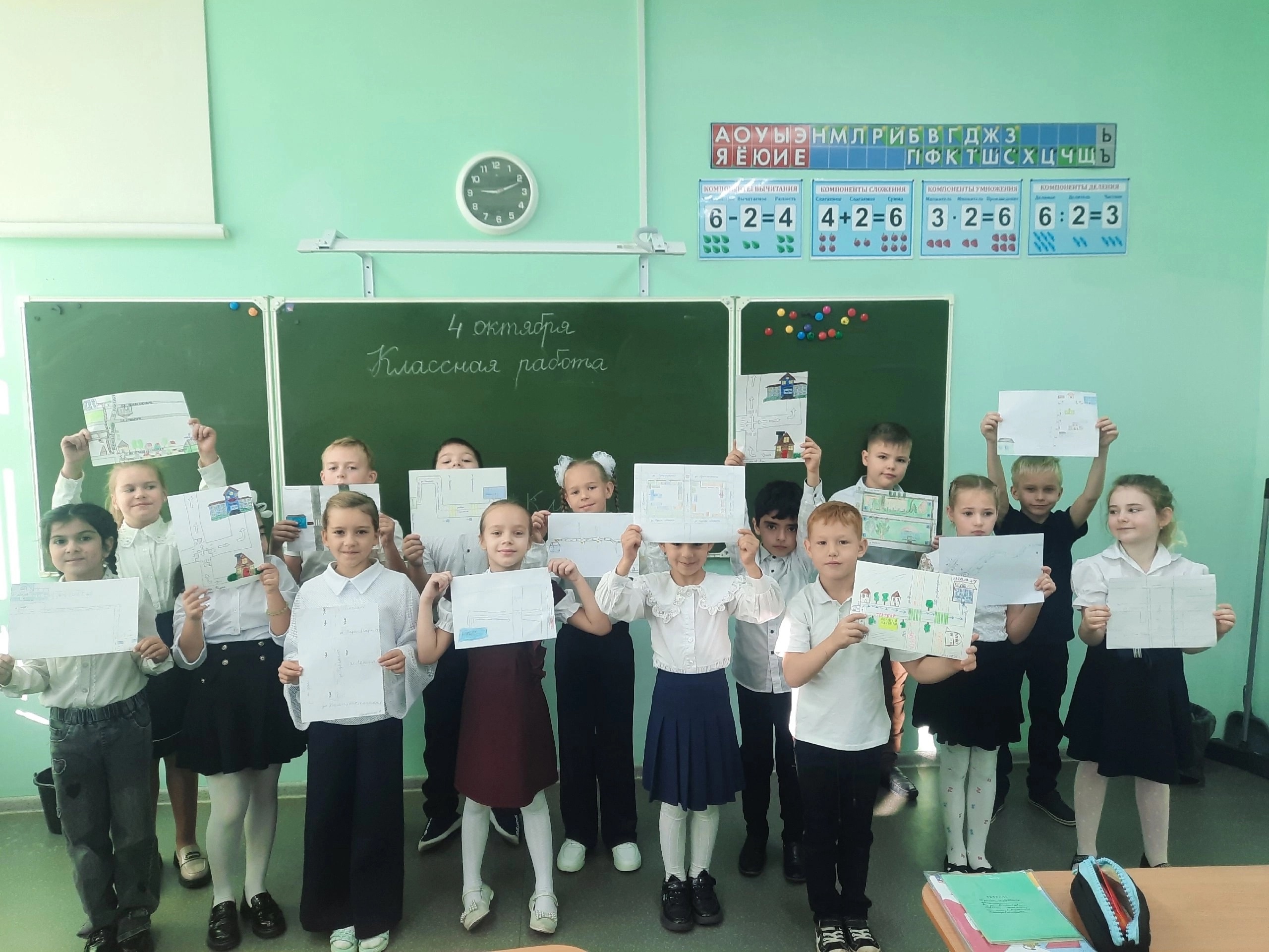 4 октября в МАОУ СОШ № 7 г.Балашова,прошел Всероссийский открытый урок культуры безопасности.