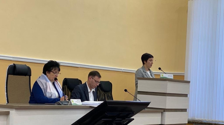Сегодня в администрации Балашовского муниципального района состоялось очередное 62-ое заседание Собрания депутатов Балашовского района. Сегодня в администрации Балашовского муниципального района состоялось очередное 62-ое заседание Собрания депутатов Балашовского района.