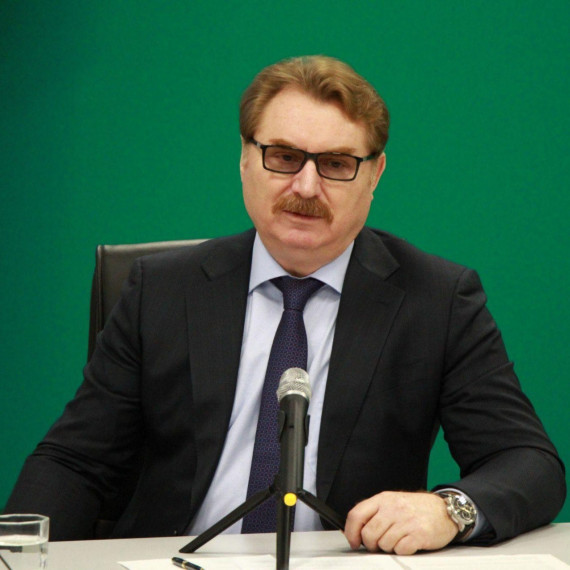 Сегодня глава Балашовского муниципального района Павел Петраков провёл постоянно действующее совещание с главами поселений, руководителями структурных подразделений администрации, предприятий и учреждений жизнеобеспечения района.. Сегодня глава Балашовского муниципального района Павел Петраков провёл постоянно действующее совещание с главами поселений, руководителями структурных подразделений администрации, предприятий и учреждений жизнеобеспечения района..