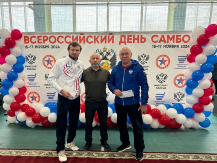 В г. Энгельс состоялось награждение наших спортсменов. В г. Энгельс состоялось награждение наших спортсменов.