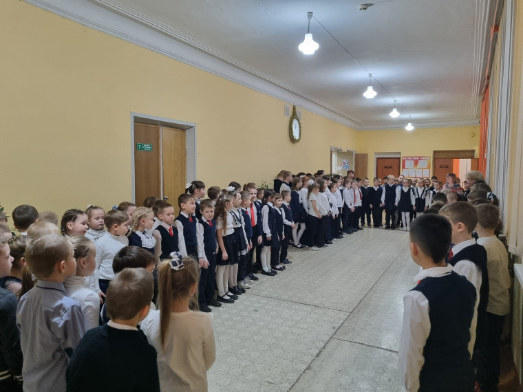 В муниципальном общеобразовательном учреждении средней школе №16 города Балашова проходит неделя начальных классов. В муниципальном общеобразовательном учреждении средней школе №16 города Балашова проходит неделя начальных классов.