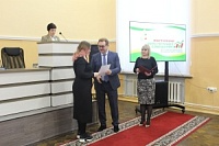 В администрации района прошло традиционное постоянно действующее совещание с заместителями главы района, руководителями учреждений, управлений, отделов администрации района и главами муниципальных образований. В администрации района прошло традиционное постоянно действующее совещание с заместителями главы района, руководителями учреждений, управлений, отделов администрации района и главами муниципальных образований.
